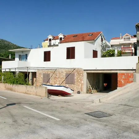 Apartment With A Parking Space Hvar - 4635 *